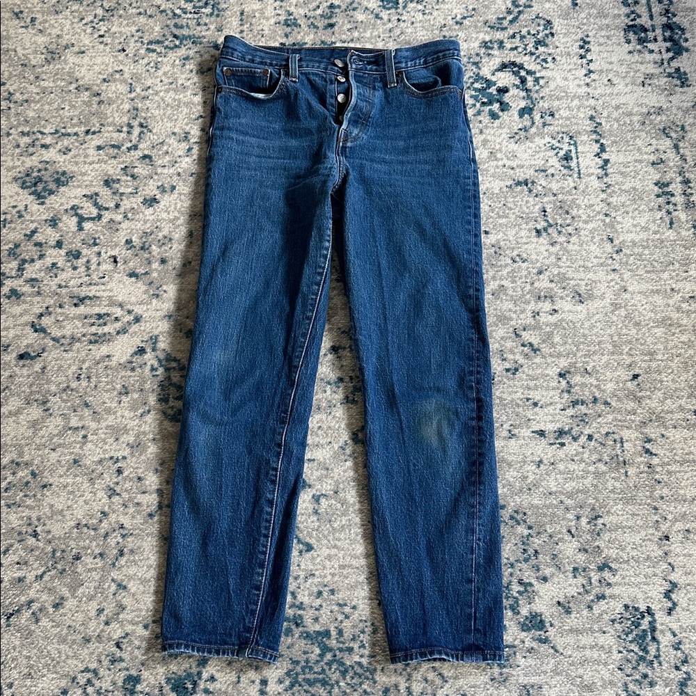 Levi's Premium Wedgie fit ankle Jeans Women's 28 Casual Minimalist Denim